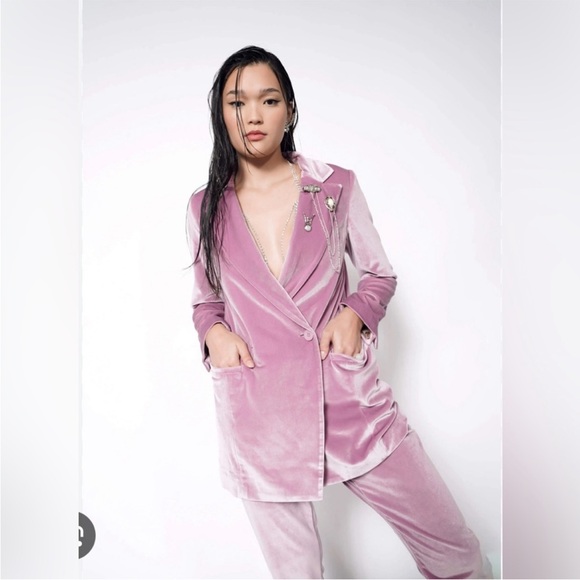 WILDFANG lavender purple pink velvet velour empower crop straight leg pants - Picture 2 of 11